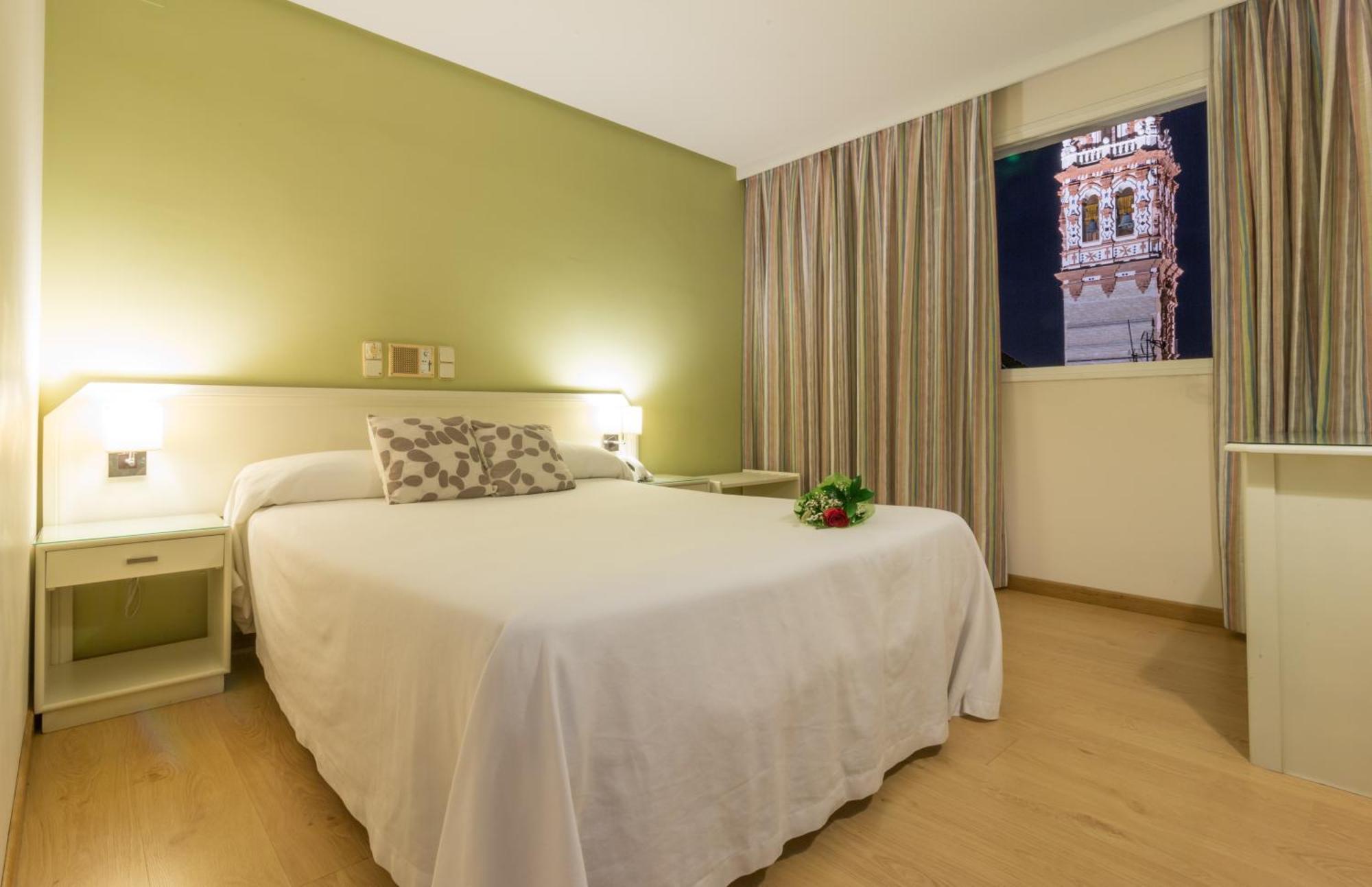 Hotel Plateria Écija Extérieur photo