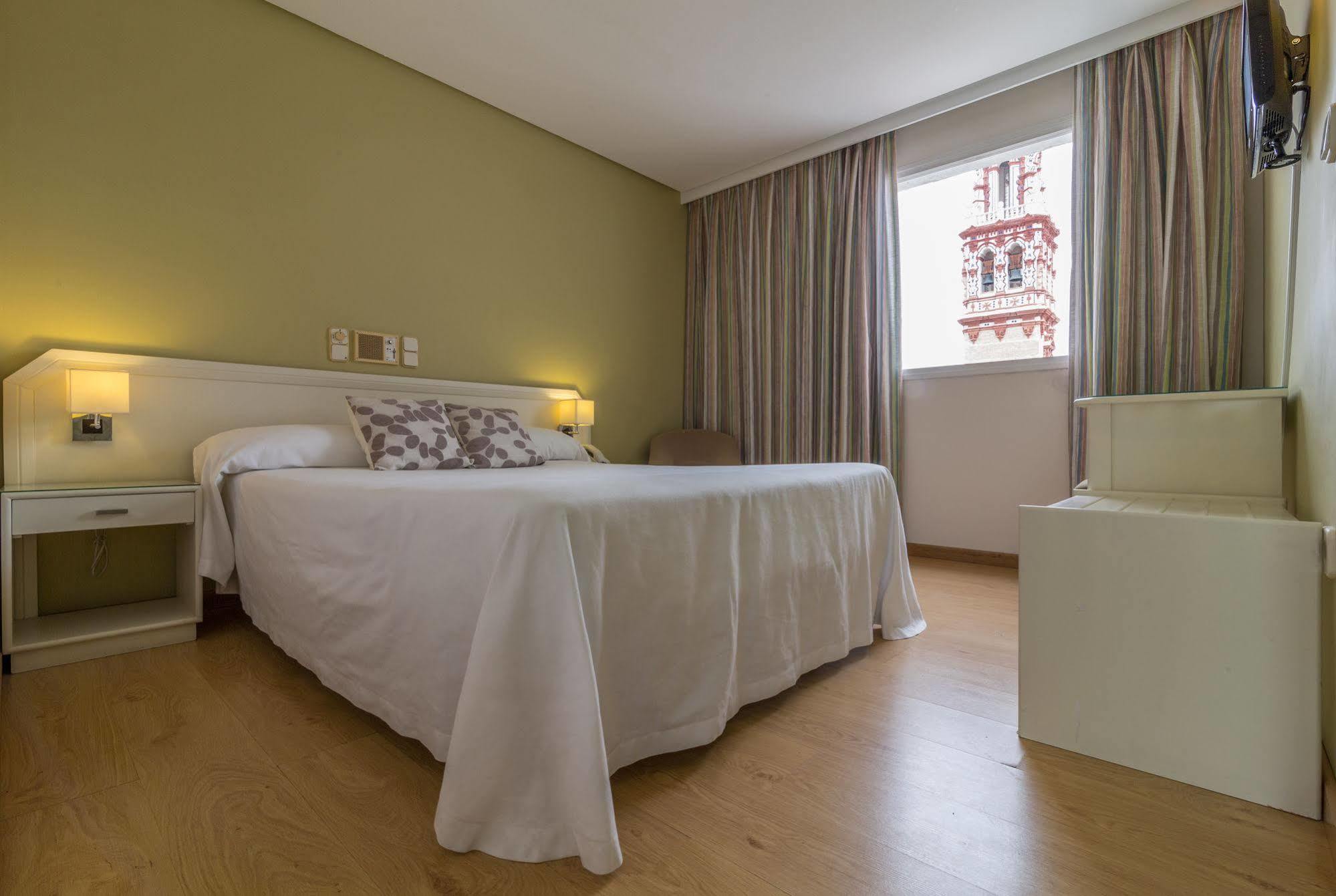 Hotel Plateria Écija Extérieur photo